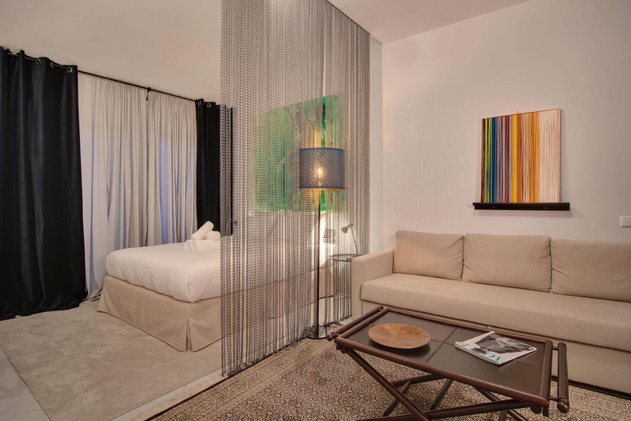 All Seasons Luxury Suites1 Yanya Dış mekan fotoğraf